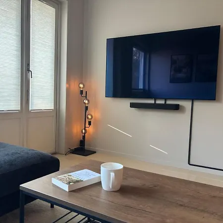 Apartament Corner With Balcony In *